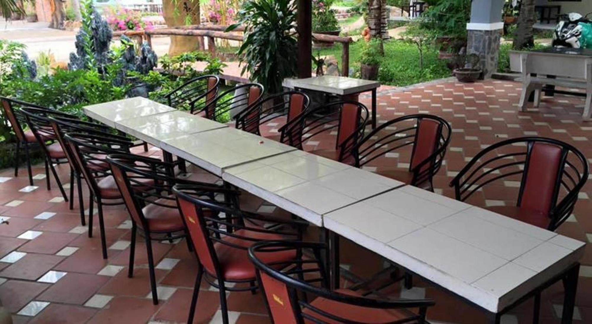 Hoang Nga Garden Guesthouse Муи Не Екстериор снимка